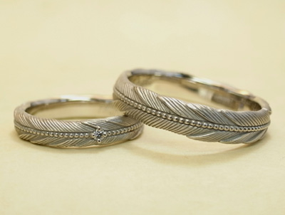 羽根モチーフリング(フェザーリング)