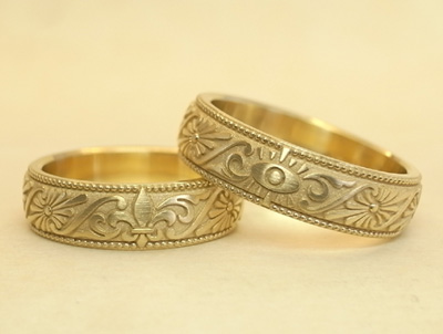 アンティーク調のマリッジリング