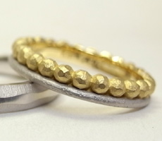 樹木モチーフのマリッジリング